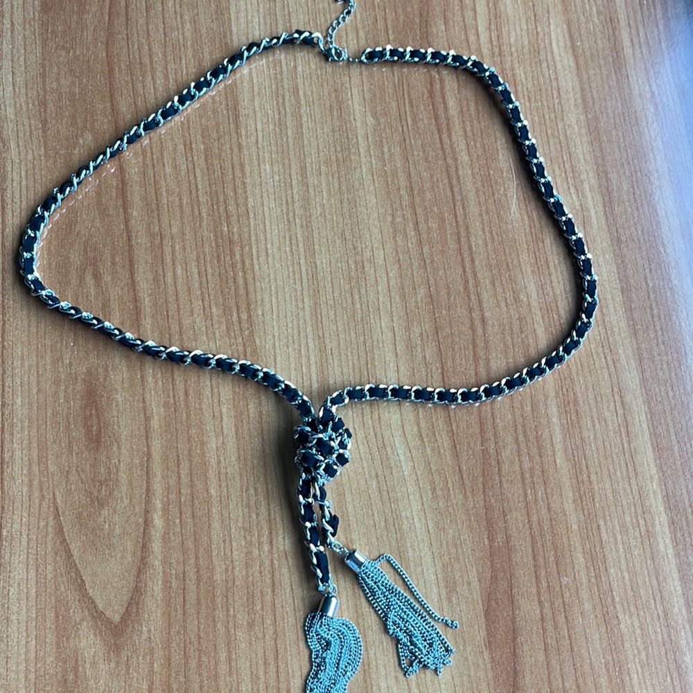 Open adjustable necklace - Lariat